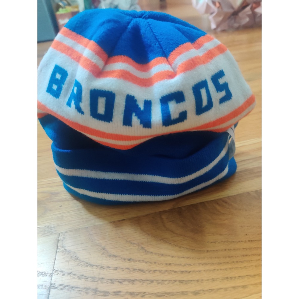 Boise State Broncos Beanie‎ Hat Mens Blue Orange White Knit Cuffed Logo Cap